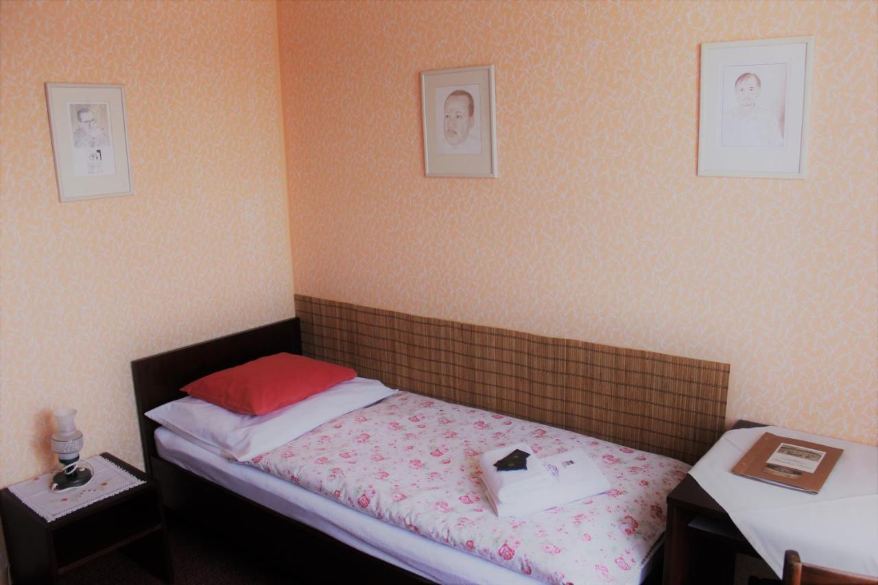 Hotel Pansky Dum Zamberk Bagian luar foto