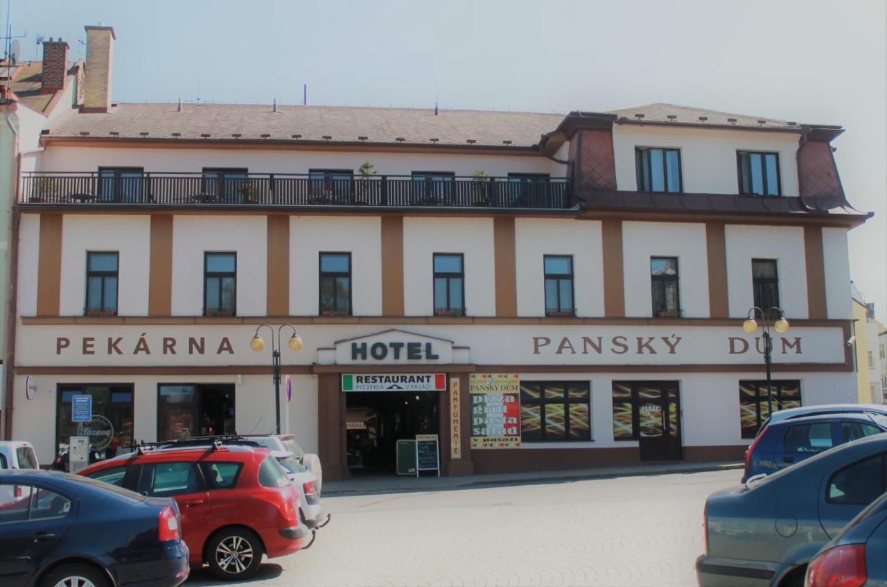 Hotel Pansky Dum Zamberk Bagian luar foto