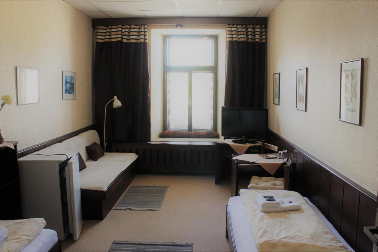 Hotel Pansky Dum Zamberk Bagian luar foto