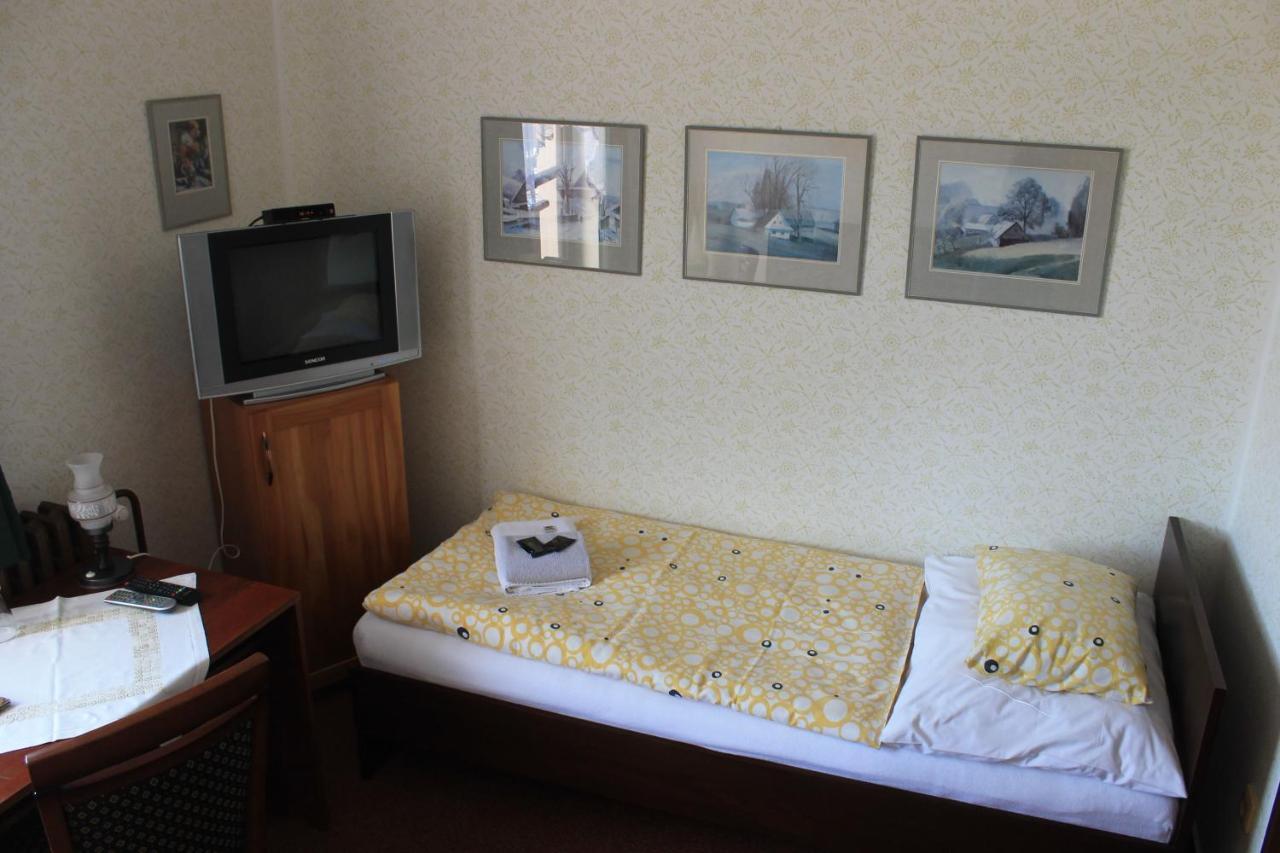 Hotel Pansky Dum Zamberk Bagian luar foto