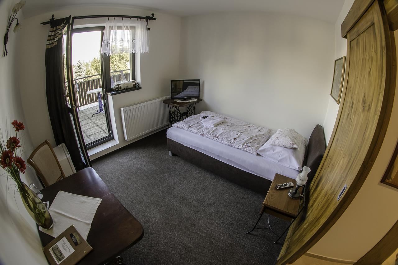 Hotel Pansky Dum Zamberk Bagian luar foto