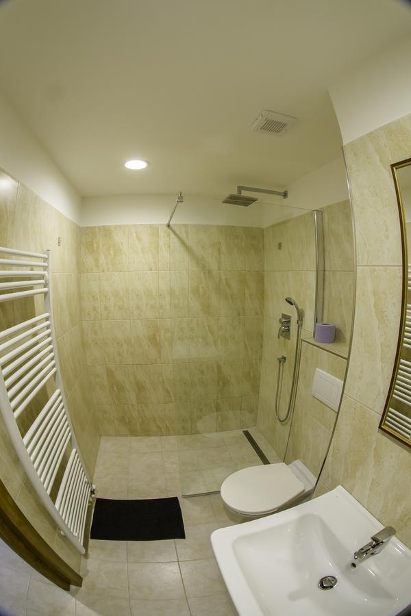 Hotel Pansky Dum Zamberk Bagian luar foto